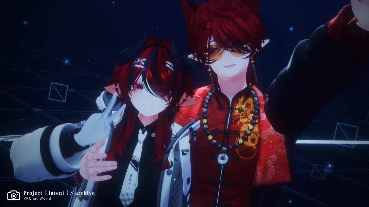【Project ［ latent ］ ⁄⁄ archive_】素晴らしいライブ体験でした！ふたりで記念撮影。